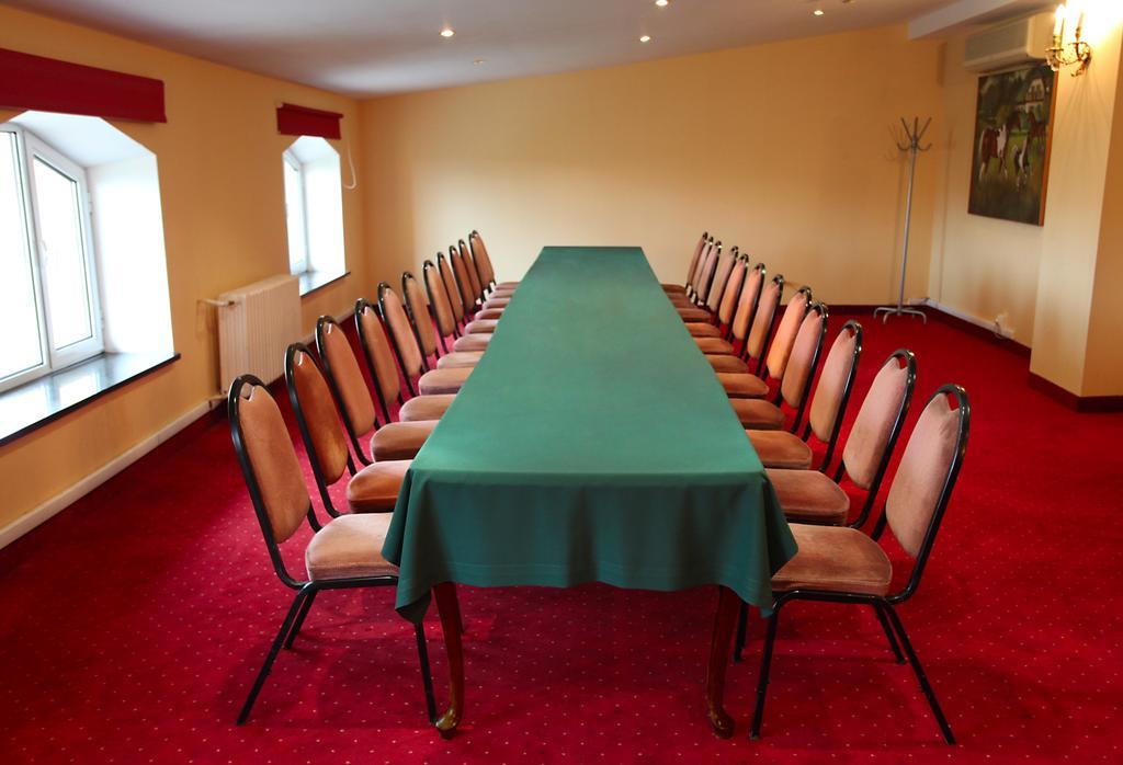 Hotel Plock Bagian luar foto