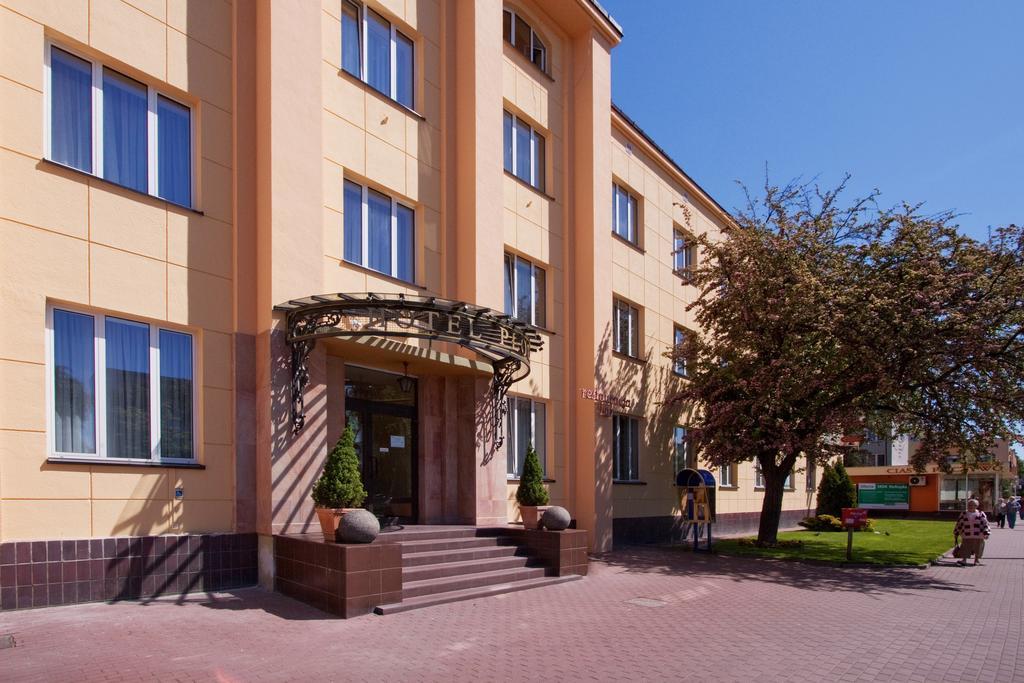 Hotel Plock Bagian luar foto