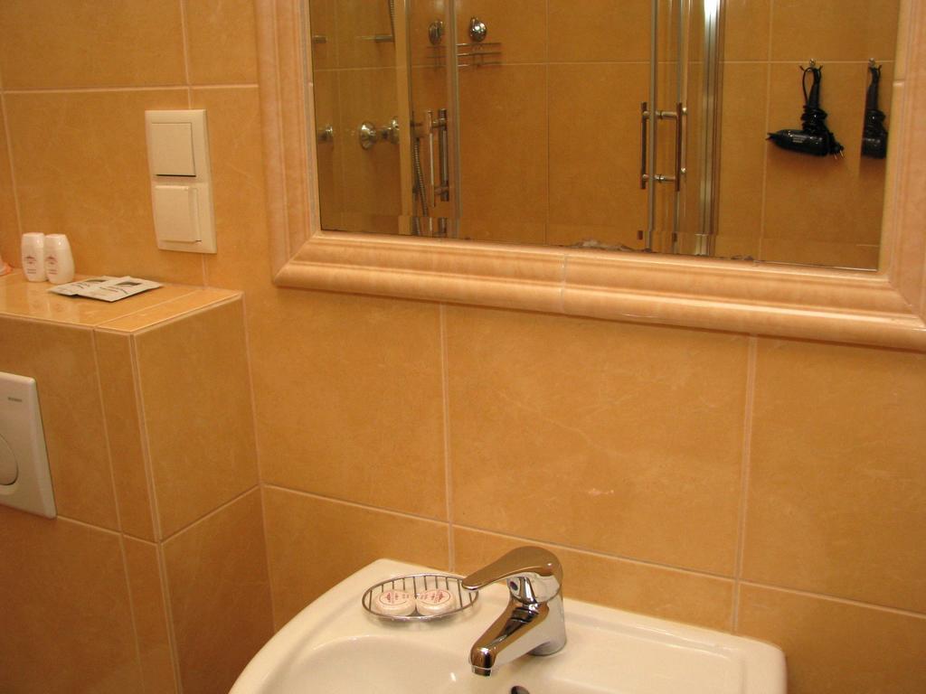 Hotel Plock Ruang foto
